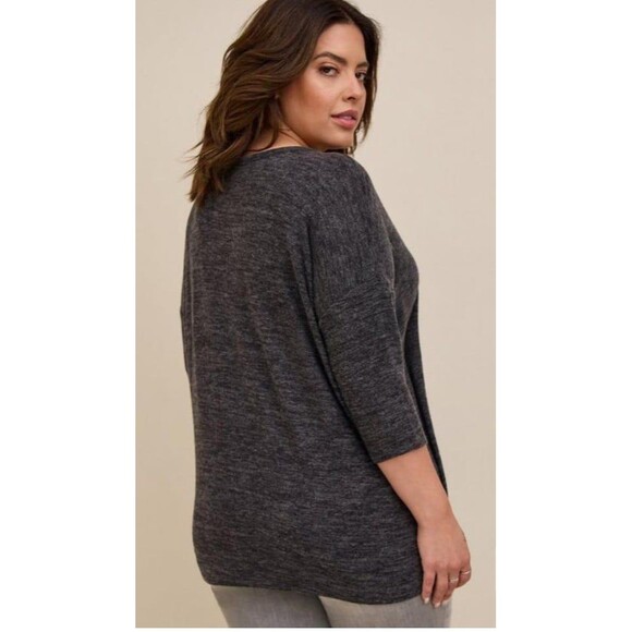 Torrid Women's Relaxed Fit Super Soft Plush V-Neck Drop Shoulder Top, 00/Medium - Picture 2 of 12